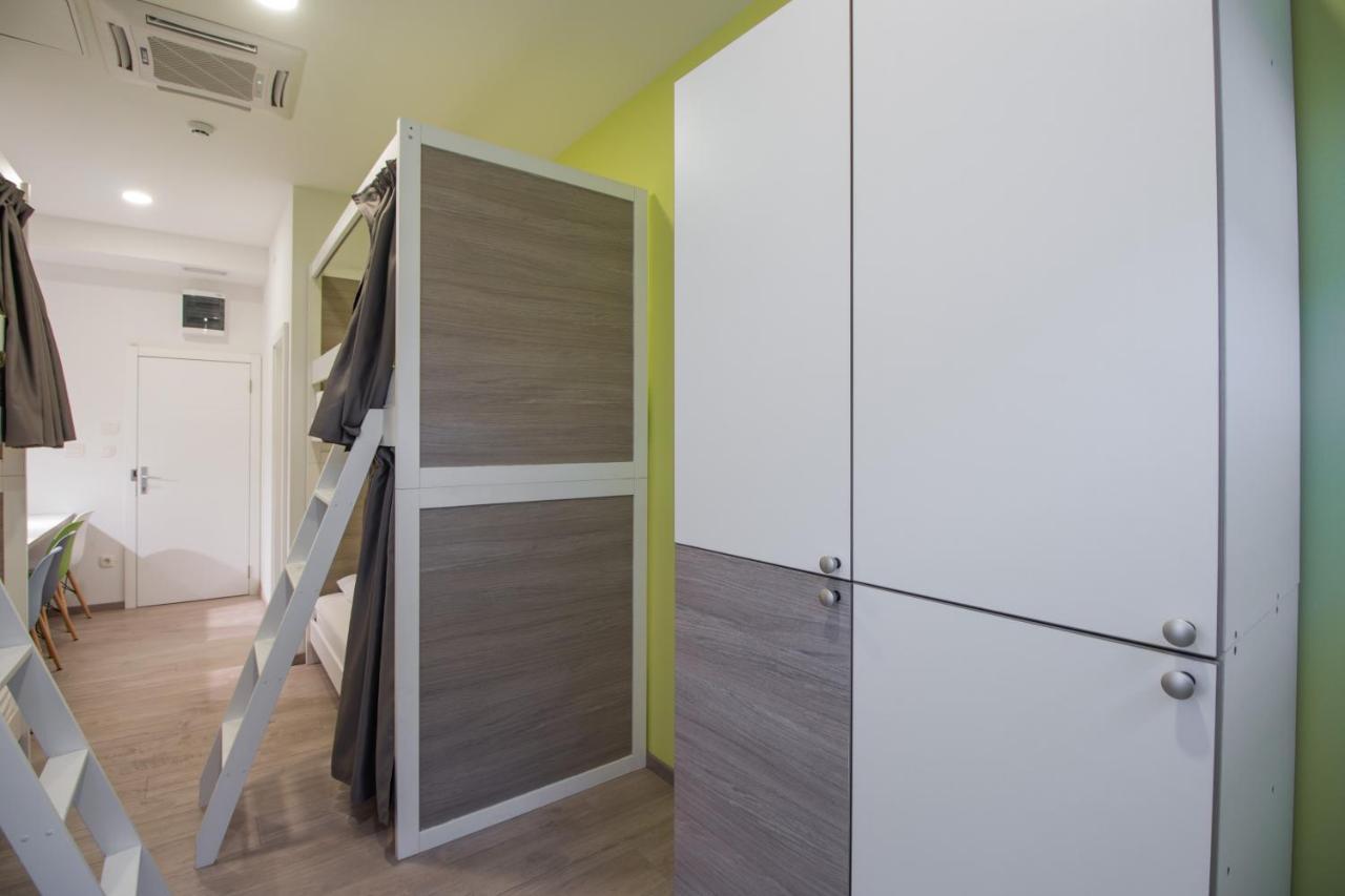 Dandelion hostel Zadar Luaran gambar